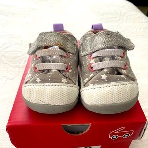 See Kai Run - baby shoes - sz 3